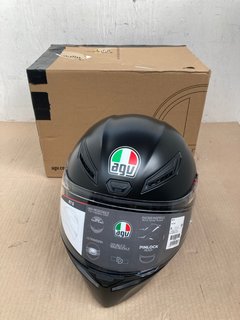 AGV K1 S PROTECTIVE MOTORCYCLE HELMET IN BLACK SIZE: XL RRP - £150: LOCATION - C10