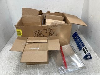 QTY OF ASSORTED ITEMS TO INCLUDE 4 X BOXES OF BOARD BACK ENVELOPES: LOCATION - C5