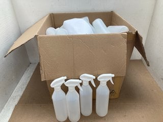 BOX OF LARGE STORAGE BOXES IN BLACK TO INCLUDE BOX OF LARGE PLASTIC SPRAY BOTTLES: LOCATION - D0