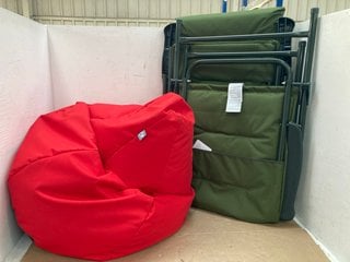 FOLDING CHAIR IN GREEN TO INCLUDE LARGE BEANBAG IN RED: LOCATION - D0