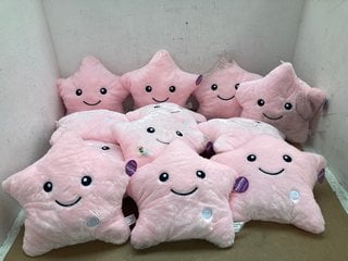 QTY OF FOUNTASIA SCARLETT - PINK STAR COLOUR CHANGING LED PLUSHIES: LOCATION - D1