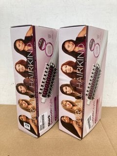 2 X SHARK SMOOTH STYLE HEATED BRUSH AND SMOOTHING COMBS COMBINED RRP - £160: LOCATION - B13