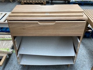 JOHN LEWIS & PARTNERS SHERBROOK 3 DRAWER CHEST IN OAK - RRP £298: LOCATION - D3