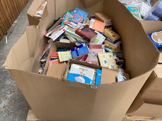 PALLET OF ASSORTED BOOKS: LOCATION - A8 (KERBSIDE PALLET DELIVERY)