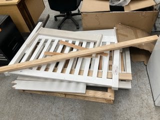 JOHN LEWIS & PARTNERS 120CM BED FRAME IN WHITE: LOCATION - A4 (KERBSIDE PALLET DELIVERY)