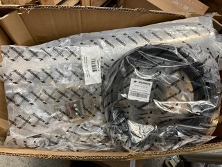 QTY OF ASSORTED PARTS TO INCLUDE MISHIMOTO PTFE BRAIDED 8AN 3FT HOSE IN BLACK PART NO: MMSBH-0836-PB: LOCATION - AR10