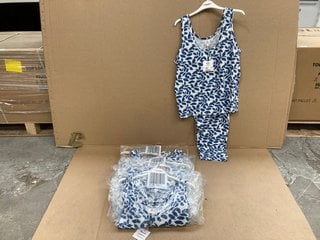 5 X JOHN LEWIS & PARTNERS INES VEST CROP PYJAMAS IN BLUE SIZE: 14: LOCATION - BR2