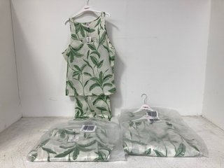 5 X JOHN LEWIS & PARTNERS ONYX VEST CROP PYJAMAS IN GREEN SIZE: 16: LOCATION - BR3