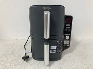 NINJA DOUBLE STACK XL AIR FRYER: LOCATION - BR8