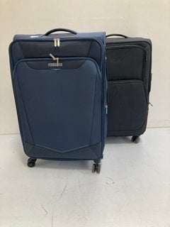 JOHN LEWIS & PARTNERS LARGE SUITCASE IN BLACK TO INCLUDE AMERICAN TOURISTER LARGE SUITCASE IN BLUE: LOCATION - BR4