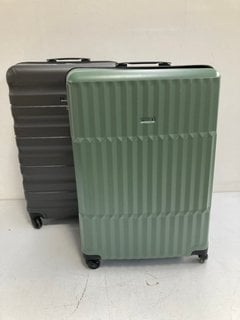 JOHN LEWIS & PARTNERS LARGE HARD SHELL SUITCASE IN GREY TO INCLUDE JOHN LEWIS & PARTNERS LARGE HARD SHELL SUITCASE IN GREEN: LOCATION - BR5