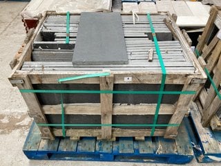 PALLET OF ASSORTED TECHSTONE STONE EFFECT CERAMIC FLOOR TILES IN ANTHRACITE GREY: LOCATION - B1 (KERBSIDE PALLET DELIVERY)