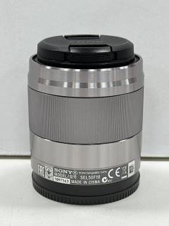 SONY E 50MM F/1.8 OSS PRIME LENS IN SILVER (UNIT ONLY, SLIGHT COSMETIC DENT IN THE CASING) [JPTM124277] THIS PRODUCT IS FULLY FUNCTIONAL AND IS PART OF OUR PREMIUM TECH AND ELECTRONICS RANGE