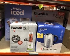 QUANTITY OF KITCHEN & APPLIANCES ITEMS TO INCLUDE RUSSELL HOBBS BRUSHED STAINLESS STEEL ELECTRIC 1.7L CORDLESS KETTLE (QUIET & FAST BOIL 3KW, REMOVABLE WASHABLE ANTI-SCALE FILTER, PUSH BUTTON LID, PE