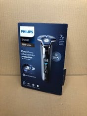 PHILIPS SHAVER SERIES 7000 - WET & DRY MENS ELECTRIC SHAVER WITH SKIN IQ TECHNOLOGY, POP-UP TRIMMER, CHARGING STAND, TRAVEL CASE AND CLEANING BRUSH (MODEL S7887/35).: LOCATION - RACK F