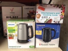 QUANTITY OF KITCHEN & APPLIANCES ITEMS TO INCLUDE RUSSELL HOBBS HONEYCOMB ELECTRIC 1.7L CORDLESS KETTLE (FAST BOIL 3KW, BLACK PREMIUM PLASTIC, MATT & HIGH GLOSS FINISH, REMOVABLE WASHABLE ANTI-SCALE