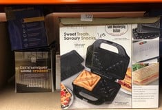 QUANTITY OF KITCHEN & APPLIANCES ITEMS TO INCLUDE SALTER EK2143 3-IN-1 SNACK MAKER - SANDWICH TOASTER, WAFFLE MAKER, PANINI PRESS GRILL, INCLUDES REMOVABLE EXTRA LARGE DEEP FILL HOT PLATES, NON-STICK