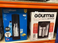 GOURMIA DIGITAL AIR FRYER GAF798, 6.6L, BLACK & SODASTREAM TERRA: LOCATION - A