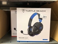 QUANTITY OF TECH & GAMING ITEMS TO INCLUDE TURTLE BEACH RECON 50P GAMING HEADSET FOR PS5, PS4, XBOX SERIES X|S, XBOX ONE, NINTENDO SWITCH, & PC: LOCATION - C