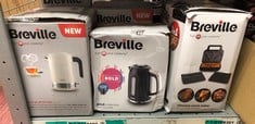 QUANTITY OF KITCHEN & APPLIANCES ITEMS TO INCLUDE BREVILLE BOLD BLACK ELECTRIC KETTLE | 1.7L | 3KW FAST BOIL | BLACK & SILVER CHROME [VKT221]: LOCATION - E