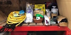 QUANTITY OF ASSORTED GARDEN ITEMS TO INCLUDE SPEAR & JACKSON PRESSURE SPRAYER : LOCATION - LEFT RACK(COLLECTION OR OPTIONAL DELIVERY AVAILABLE)