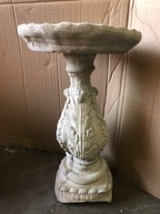 CLASSIC BIRDBATH WITH IVY DECORATED BASE - COLLECTION ONLY - LOCATION RIGHT RACK