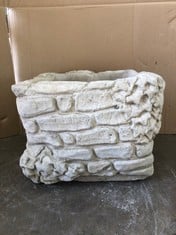 STONE BRICK EFFECT PLANTER - COLLECTION ONLY - LOCATION RIGHT RACK