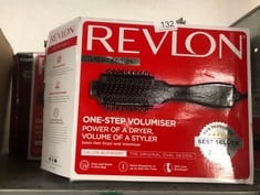 QUANTITY OF HEALTH & BEAUTY ITEMS TO INCLUDE REVLON ONE-STEP HAIR DRYER AND VOLUMISER FOR MID TO LONG HAIR (ONE-STEP, 2-IN-1 STYLING TOOL, IONIC AND CERAMIC TECHNOLOGY, UNIQUE OVAL DESIGN) RVDR5222: