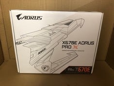 1 X GIGABYTE X670E AORUS PRO X MOTHERBOARD - SUPPORTS AMD RYZEN 7000 CPUS, 16+2+2 PHASES VRM, UP TO 8000 MHZ DDR5 (OC), 4X PCIE 4.0 M.2, WI-FI 7, 2.5GBE LAN, USB 3.2 GEN 2 - RRP £345:: LOCATION - C R