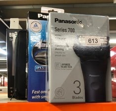 QUANTITY OF HEALTH & BEAUTY ITEMS TO INCLUDE PANASONIC ES-ALT4B 3-BLADE WET AND DRY ELECTRIC SHAVER FOR MEN, RECHARGEABLE, SKIN COMFORT SENSOR, MULTI-FLEX 12D HEAD - MINIMIZE THE 5 O’CLOCK SHADOW: LO