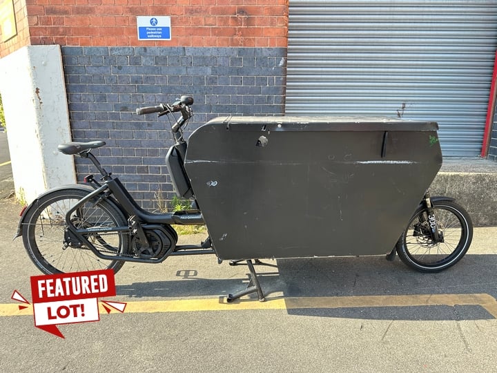 Urban Arrow XL Cargo E-Bike With Key (No Charger, Storage Box Lock Damage) (MPSA26821377) (VAT ONLY PAYABLE ON BUYERS PREMIUM)