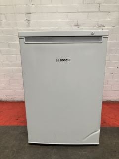 BOSCH UNDERCOUNTER LARDER FRIDGE RRP £299 (003340967)