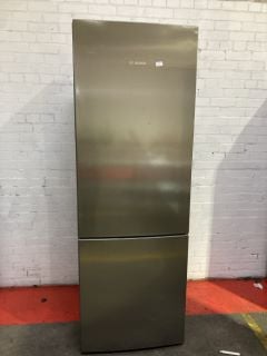 BOSCH SERIES 6 FREESTANDING FRIDGE FREEZER STAINLESS STEEL KGE49AICAG RRP £799