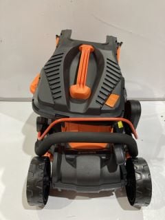 YARD FORCE 40 V 32CM CORDLESS LAWNMOWER BLACK/ORANGE RRP £190