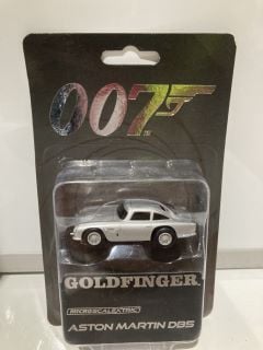 QTY OF 007 GOLDFINGER ASTON MARTIN DB5