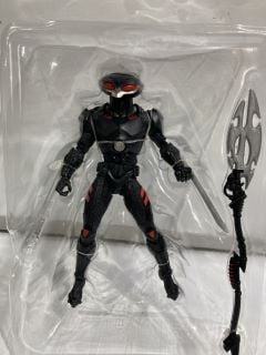 QTY OF DC BLACK MANTA COMIC AND FIGURINE