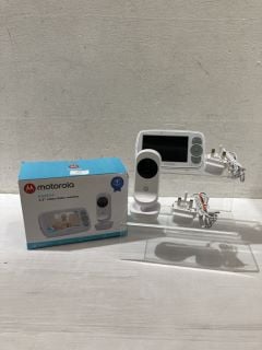 2 X MOTOROLA EASE34 BABY VIDEO MONITOR TOTAL RRP £150