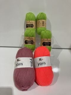 QTY OF ASSORTED ITEMS TO INCLUDE SCHEEPIES MERINO SOFT YARN