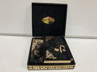 1 X QURAN BOX