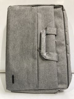 QTY OF GREY MEDIUM LAPTOP CASE