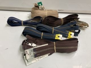 QTY OF ASSORTED ITEMS TO INCLUDE BROWN AND GOLD ZIPPER