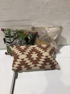 QTY OF ITEMS INCLUDING HOME SLEEP DOWN GREY AND YELLOW CUSHION