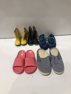 QTY OF KIDS SHOES INCLUDING BASIC DUNKELBLAU WALK YELLOW AND BLACK BOOTS