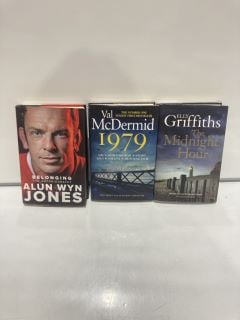 QTY OF BOOKS INCLUDING VAL MCDERMID 1979