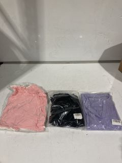 QTY OF ASSORTED ITEMS TO INCLUDE PURPLE SLEEVELESS TOP SIZE S