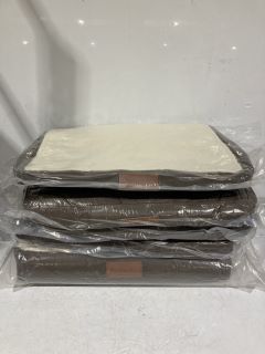 5X BROWN / BEIGE SMALL DOG BEDS