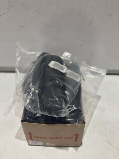 QTY OF BLACK GLASSES CASES