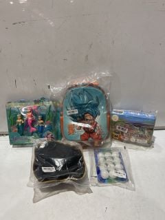 QTY OF ASSORTED ITEMS TO INCLUDE DRAGON BALL Z KIDS LUNCH BOX