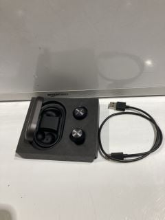 BANG & OLUFSEN EQ ACTIVE NOISE CANCELLING EARPHONES RRP £280