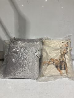 QTY OF ASSORTED PILLOWS TO INCLUDE SLEEPDOWN FINEST VELVET  SEQUIN CUSHION